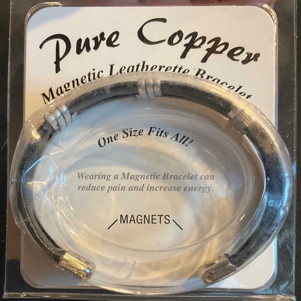 NWT Magnetic Leatherette Bracelet
